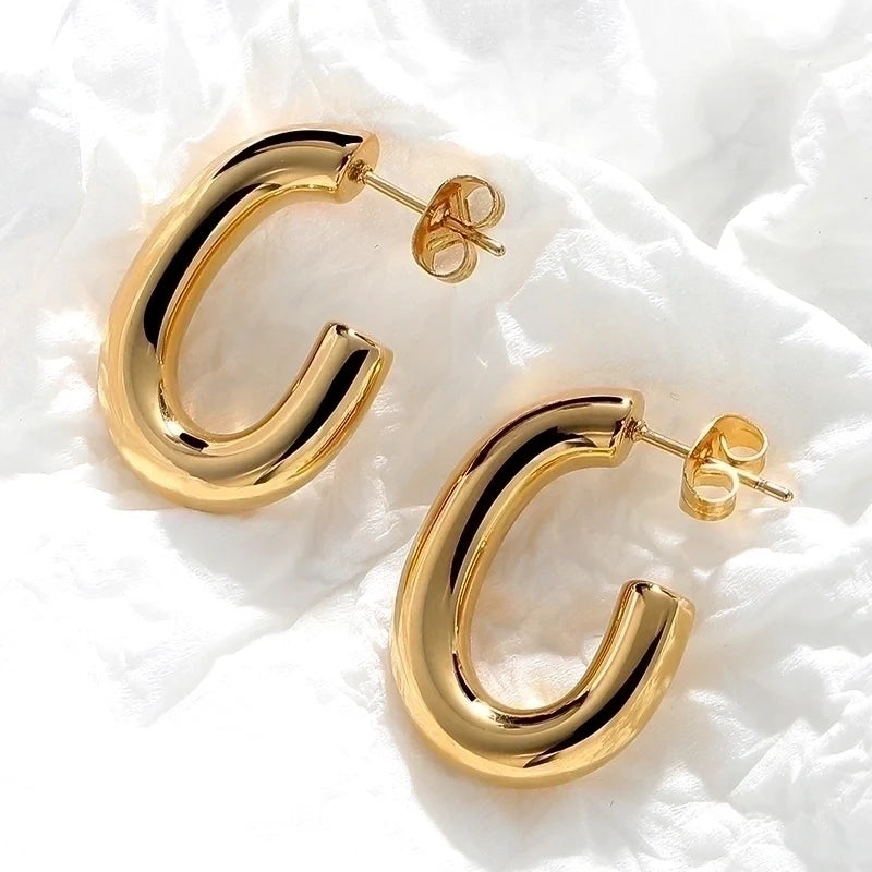 Large Smooth Curve Hoop