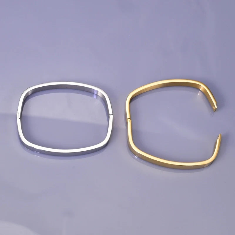 Arc Cuff Bracelet