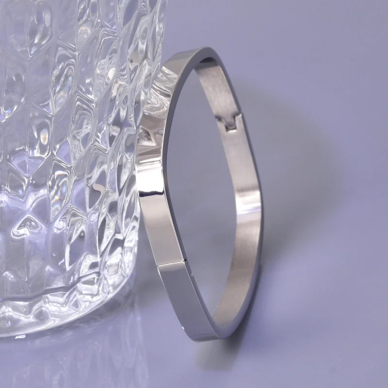 Arc Cuff Bracelet