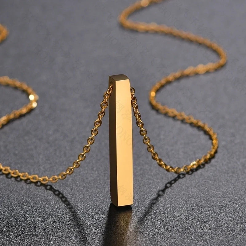 Set The Bar Necklace