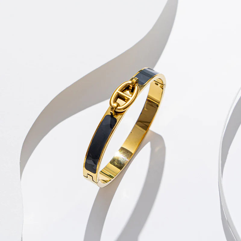 The Clic Bangle