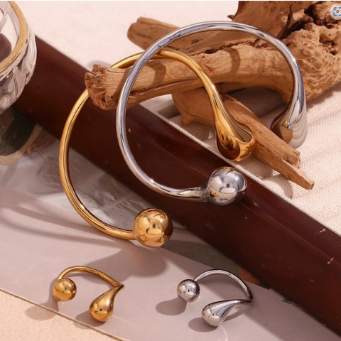 BANGLE & CUFF BRACELETS