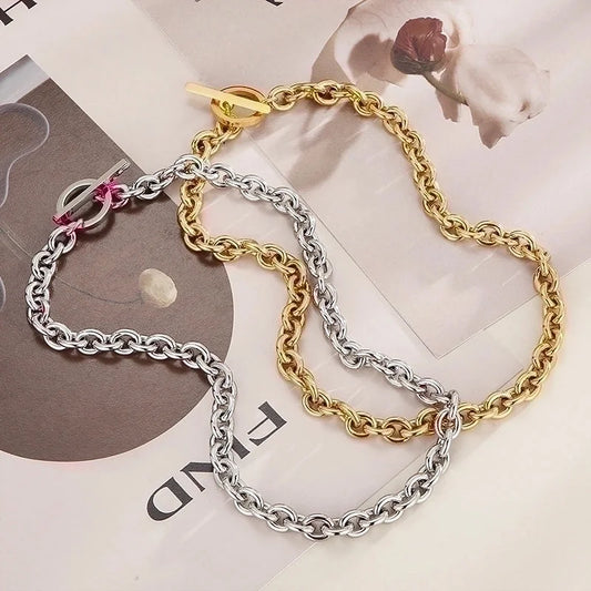 Loop Toggle Necklace