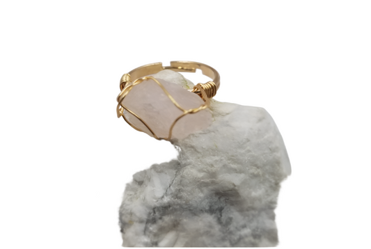 Quartz Adjustable Wire Ring